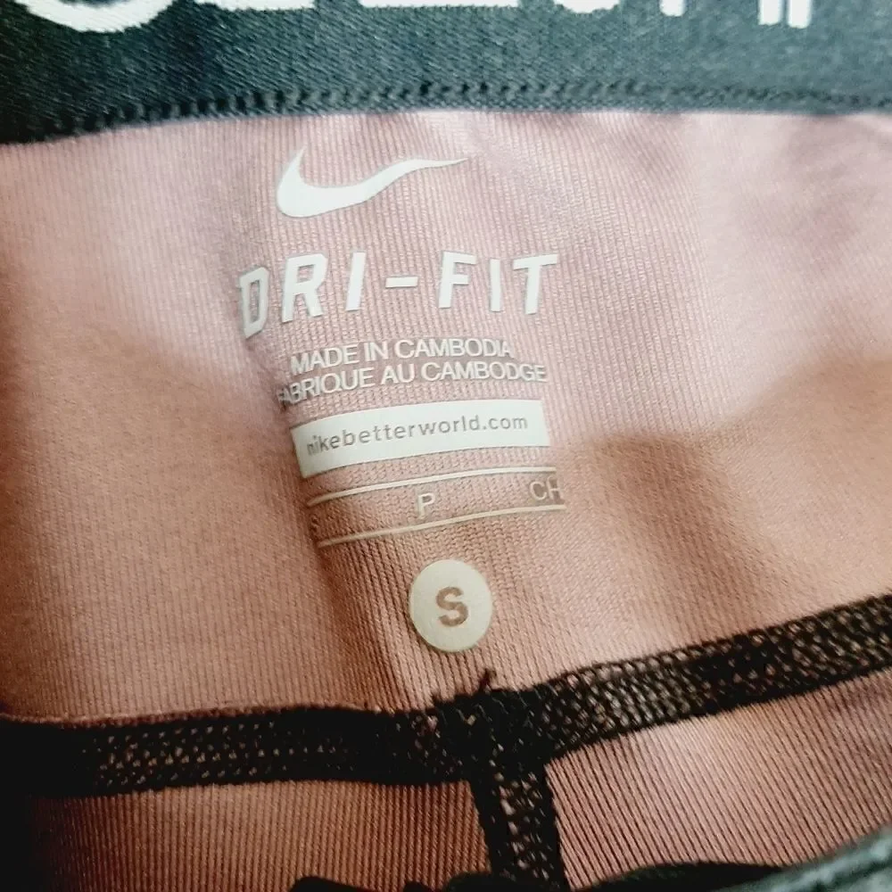 Nike black pink
